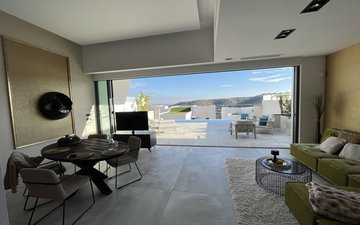 Property slide 10
