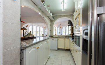 Property slide 19