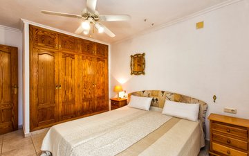 Property slide 35