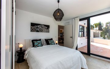 Property slide 38