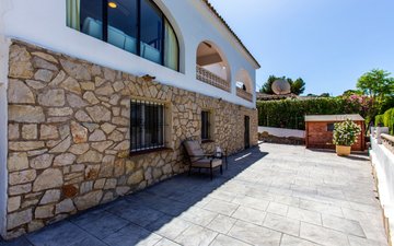 Property slide 22