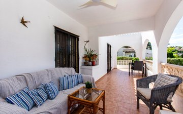 Property slide 10