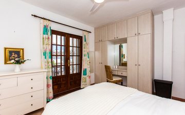 Property slide 16