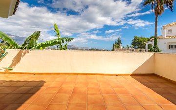 Property slide 25