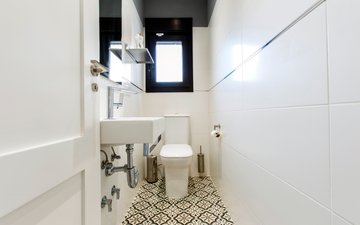 Property slide 31