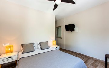 Property slide 27