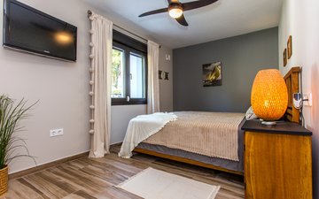 Property slide 36