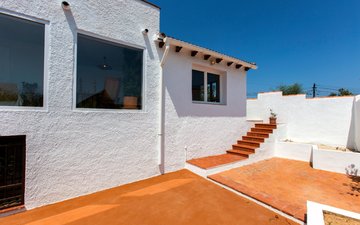 Property slide 40