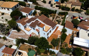 Property slide 48