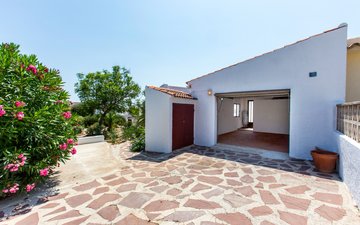 Property slide 42