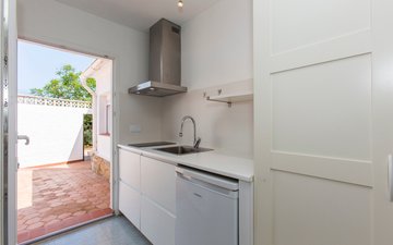 Property slide 35