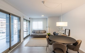 Property slide 10
