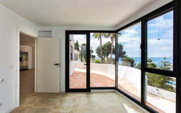 Property slide 39