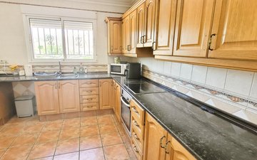 Property slide 29