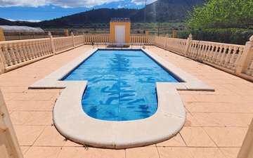 Property slide 25