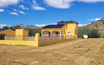 Property slide 22