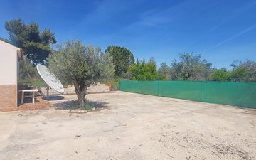 Property slide 26