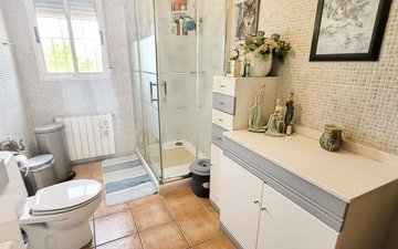 Property slide 35