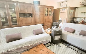 Property slide 40