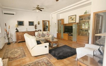 Property slide 15