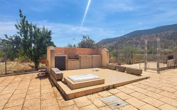 Property slide 45