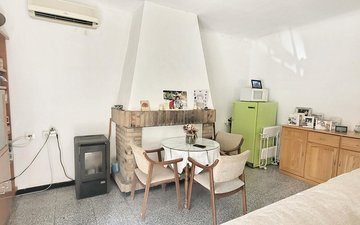 Property slide 28