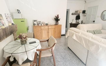 Property slide 30