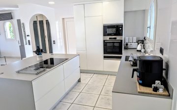Property slide 17