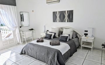 Property slide 24