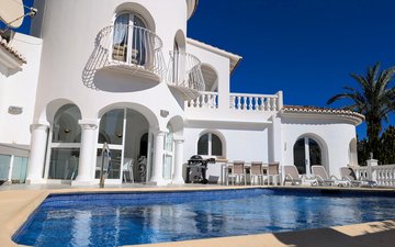Property slide 7