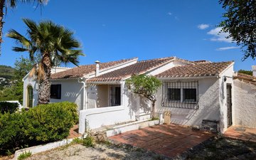 Property slide 17