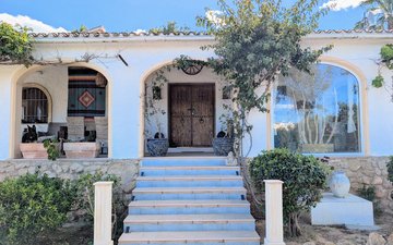 Property slide 41
