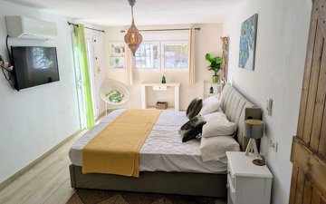 Property slide 36