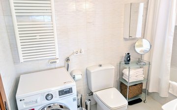 Property slide 25
