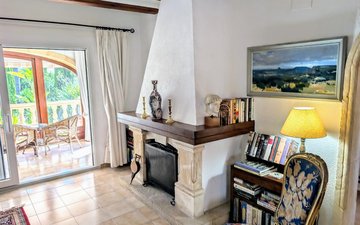 Property slide 19