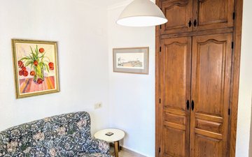 Property slide 40