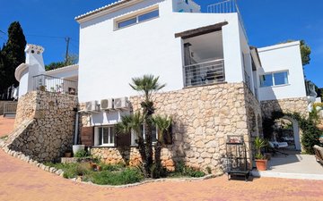 Property slide 31
