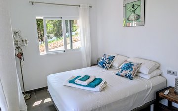 Property slide 27