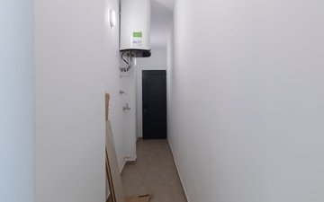 Property slide 20