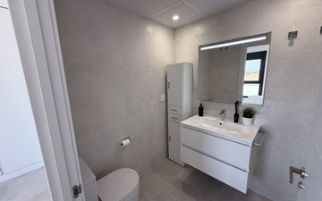 Property slide 22