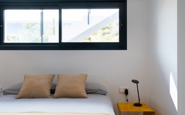 Property slide 16