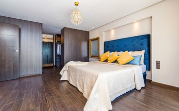 Property slide 14