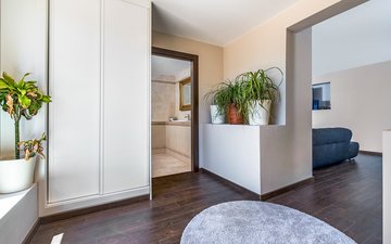 Property slide 21