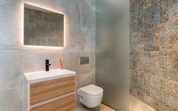 Property slide 33