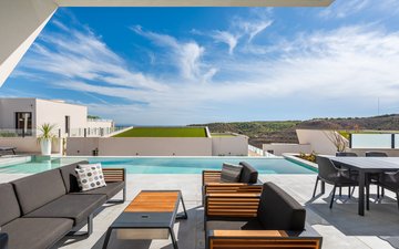 Property slide 48
