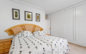 Property slide 25