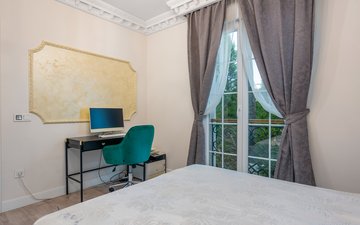 Property slide 42
