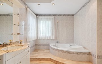 Property slide 31