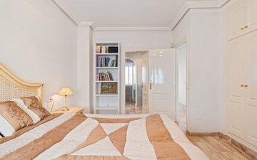 Property slide 40