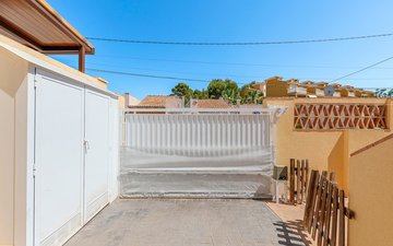 Property slide 42